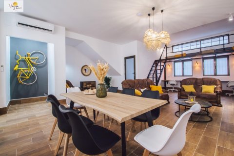 Коммерческая недвижимость 320м² в Аликанте, Испания №26674 17