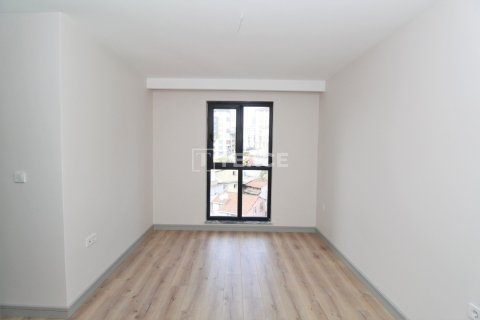 3+1 Apartment in Istanbul, Turkey No. 13392 12