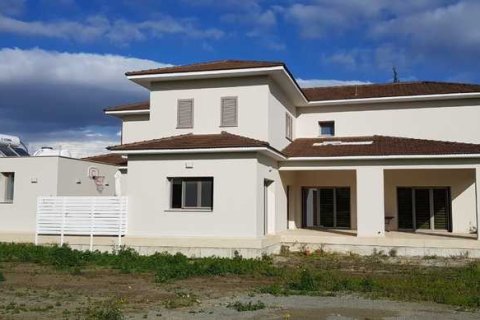 4 dormitorios House en Pyrgos, Cyprus No. 66540 2