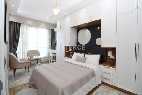 2+2 Apartment in Cinarcik, Turkey No. 22023 11