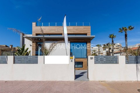 4 bedrooms Villa in Torrevieja, Spain No. 25797 20