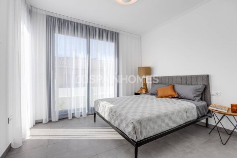 4 dormitorios Villa en Torrevieja, Spain No. 25797 23