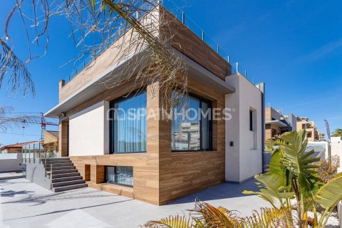 4 bedrooms Villa in Torrevieja, Spain No. 25797 22