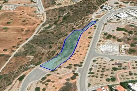 3106m² Land in Germasogeia, Cyprus No. 35798 1