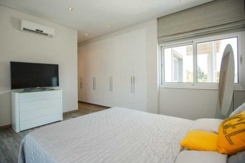 4 bedrooms House in Agios Tychonas, Cyprus No. 78026 7