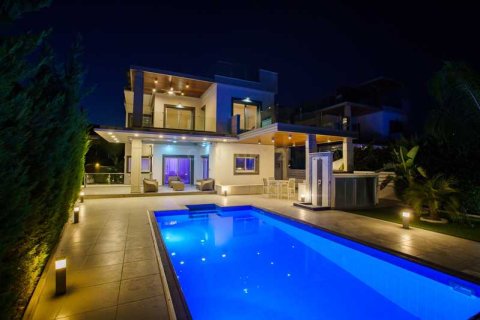 4 bedrooms House in Agios Tychonas, Cyprus No. 78026 16