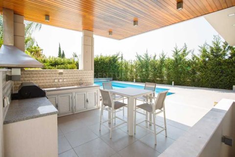 4 bedrooms House in Agios Tychonas, Cyprus No. 78026 9