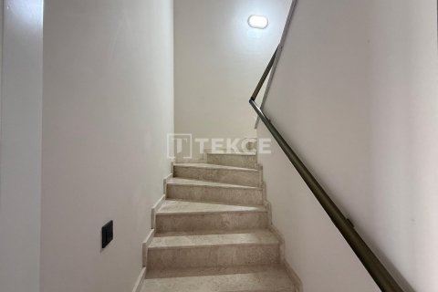 Вилла 3+1 в Кушадасы, Турция №92385 24