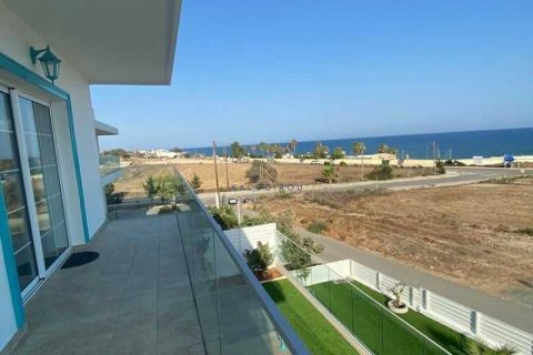 4 dormitorios House en Agios Theodoros, Cyprus No. 46625 12