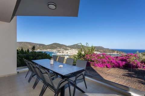 450m² Villa en Mycenae, Greece No. 54413 14