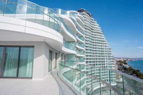 3 bedrooms Penthouse in Germasogeia, Cyprus No. 77374 3