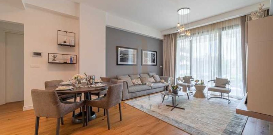 3 bedrooms Apartment in Limassol, Cyprus No. 77377