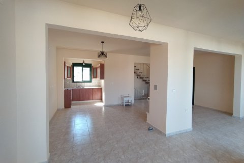 3 bedrooms House in Chania, Greece No. 24185 5