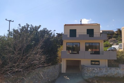 3 bedrooms House in Chania, Greece No. 24185 2