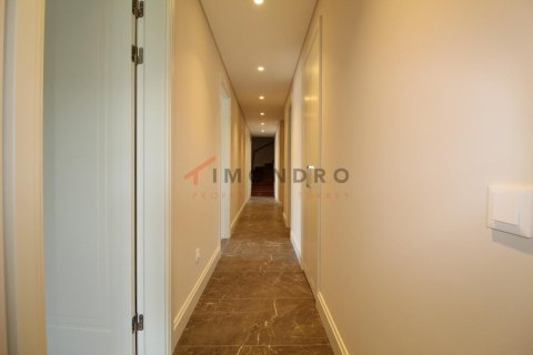 5+1 Apartment in Eyup, Turkey No. 17263 19