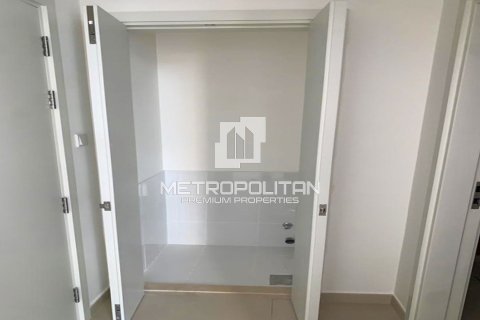 1 dormitorio Apartment en Abu shagara, UAE No. 5273 4