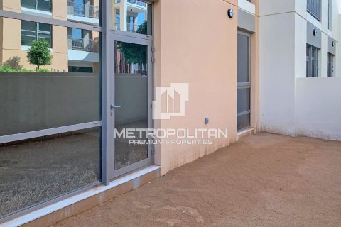 1 dormitorio Apartment en Abu shagara, UAE No. 5273 2