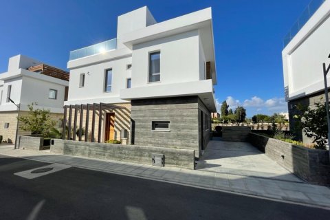 3 bedrooms Villa in Paphos, Cyprus No. 51879 15