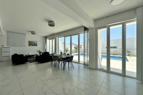 3 dormitorios House en Pyla, Cyprus No. 40289 4