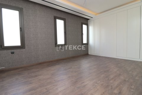 4+1 Apartment in Erdemli, Turkey No. 13113 19