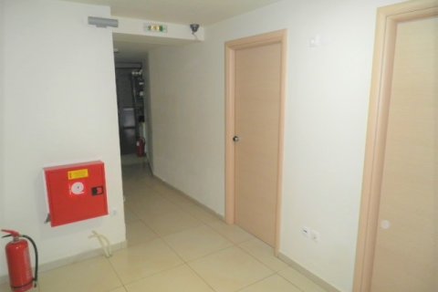 900m² Negocio en Thessaloniki, Greece No. 57074 20