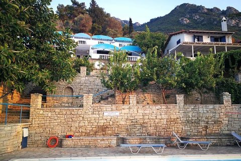 480m² Hotel in Samos, Greece No. 57153 1