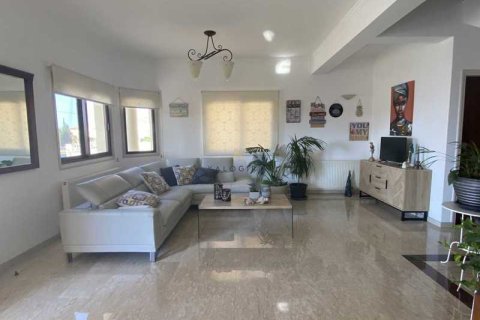 4 chambres House à Larnaca, Cyprus No. 40249 6