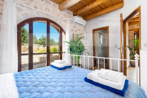 6 bedrooms Villa in Crete, Greece No. 45262 21