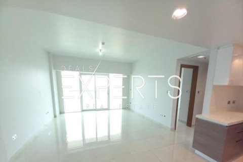 1 dormitorio Apartment en Al Raha Beach, UAE No. 9884 1