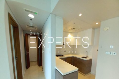 1 bedroom Apartment in Al Raha Beach, UAE No. 9884 4