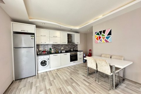 2+1 Apartment in Mahmutlar, Turkey No. 13962 14