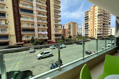 2+1 Apartment in Mahmutlar, Turkey No. 13962 13