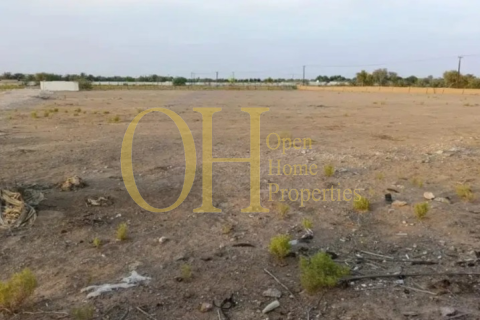 2577.1m² Land in Mohamed Bin Zayed City, UAE No. 8475 5