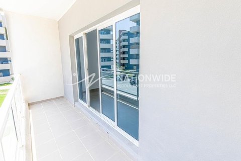 3 dormitorios Apartment en Al Reef, UAE No. 3842 3