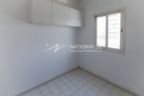 3 bedrooms Apartment in Al Reef, UAE No. 3840 7