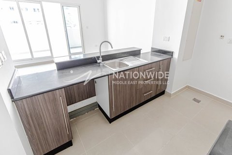 3 dormitorios Apartment en Al Reef, UAE No. 3843 7