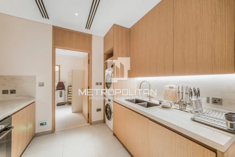 3 dormitorios Apartment en Jumeirah, UAE No. 5658 13