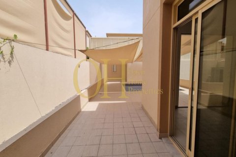 5 dormitorios Villa en Al Raha Golf Gardens, UAE No. 23606 4