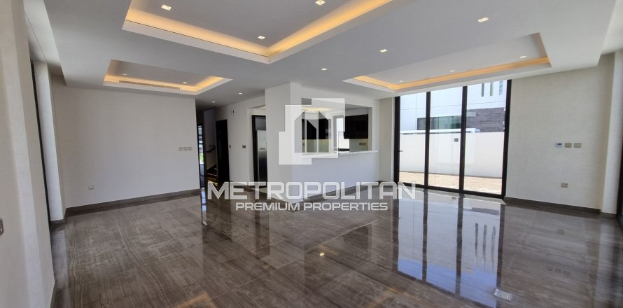 4 dormitorios Villa en DAMAC Hills (Akoya by DAMAC), UAE No. 6201