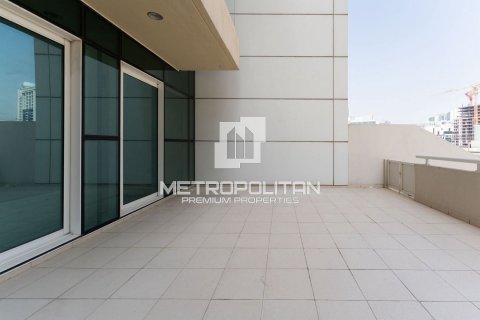 1 bedroom Apartment in Business Bay, UAE No. 9424 4