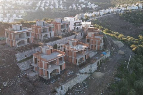 3+1 Villa à Milas, Turkey No. 20639 12