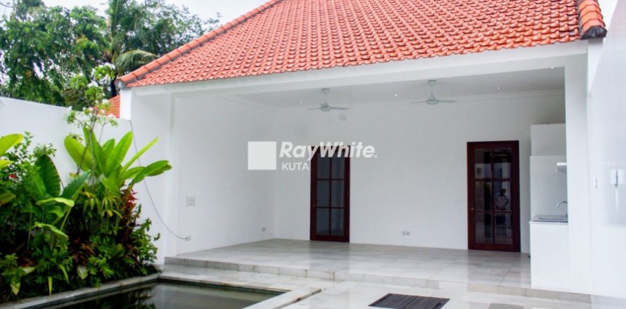 2 dormitorios Villa en Seminyak, Indonesia No. 23118