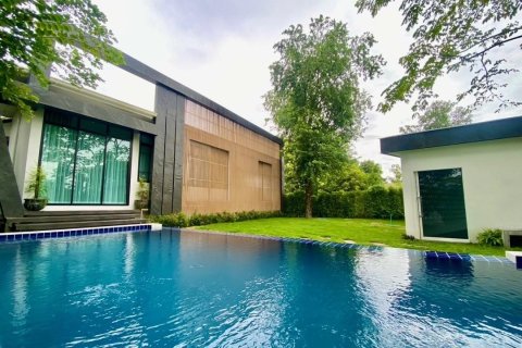 4 bedrooms House in Chiang Mai, Thailand No. 2541 2