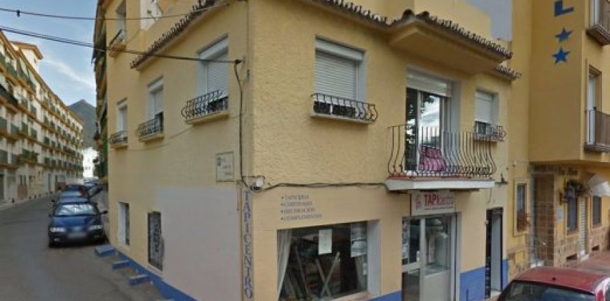 3 dormitorios Apartment en Marbella, Spain No. 25178