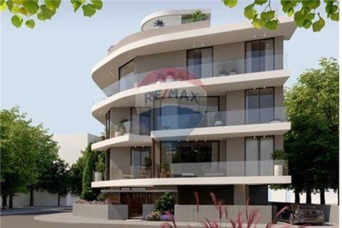 2 bedrooms Penthouse in Limassol, Cyprus No. 66614 3