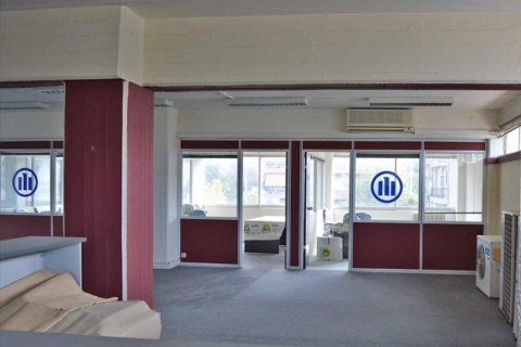 402m² Commercial property en Athens, Greece No. 49457 3