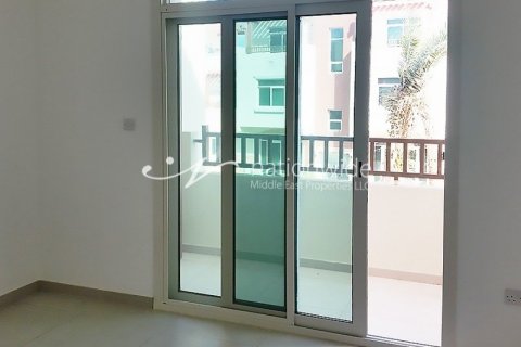 2 bedrooms Apartment in Al Ghadeer, UAE No. 3300 15