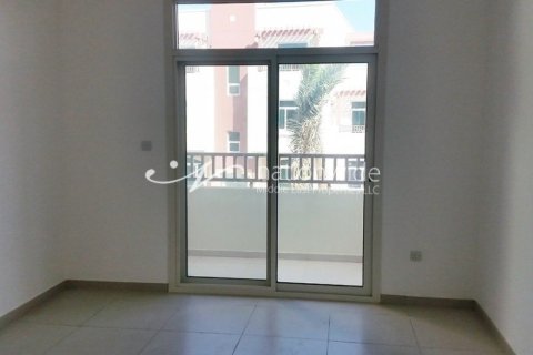 2 bedrooms Apartment in Al Ghadeer, UAE No. 3300 14