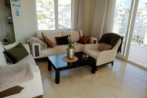 5 rooms Appartement à Cikcilli, Turkey No. 22317 4