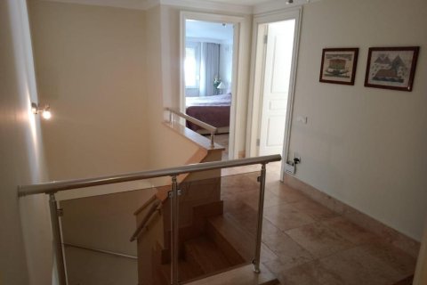 5 rooms Appartement à Cikcilli, Turkey No. 22317 17